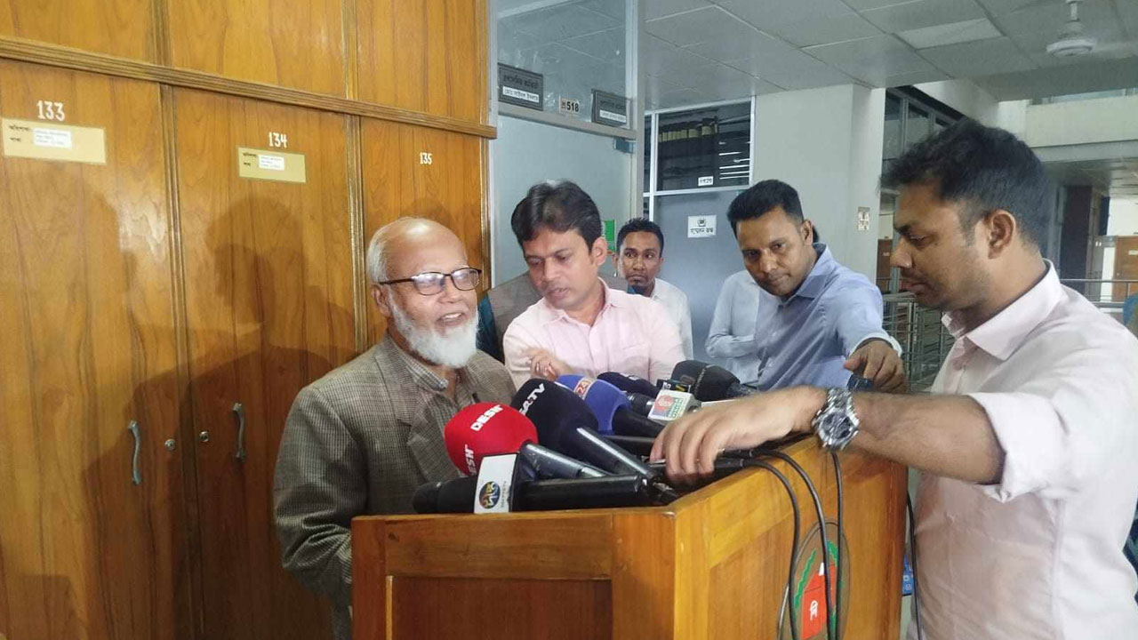 স্থানীয় সরকার নির্বাচন: ব্যয় কমাতে একদিনেই ভোটগ্রহণ করতে চায় সংস্কার কমিশন